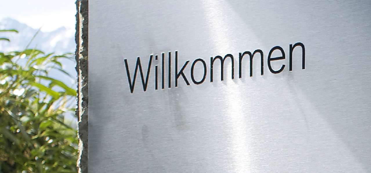 ... zu einem kleinen Streifzug durch das Atelier.